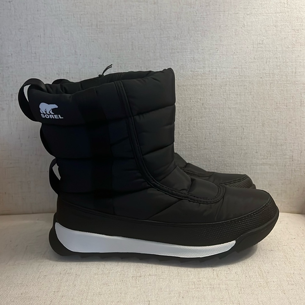 Black Sorel Whitney II Puffy Mid Winter Boot Size 4